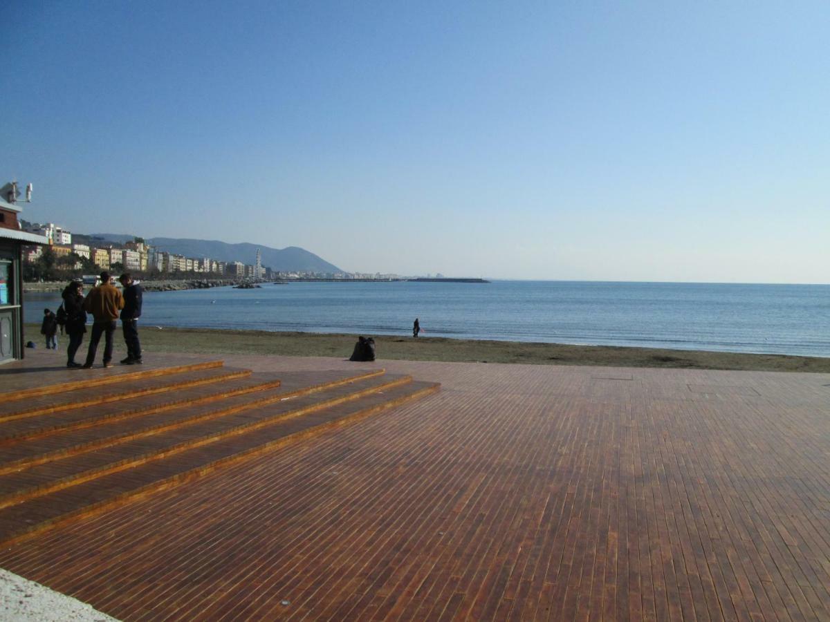 Blu Mare Leilighet Salerno Eksteriør bilde